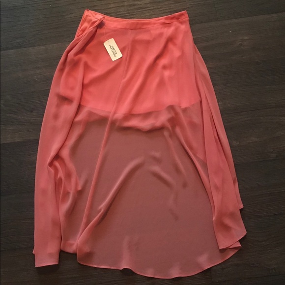 CORAL CHIC SKIRT high-low (NWT) - Picture 2 of 4